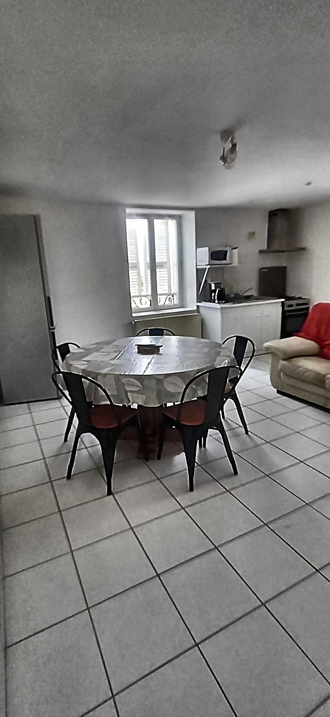 Appartement 5 personnes ou 3 collègues Les Glycines